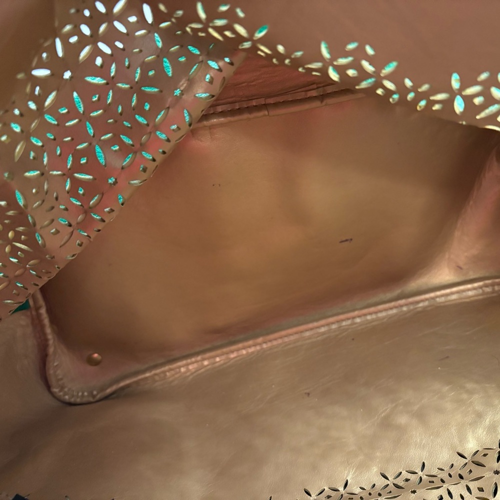 Lauren Ralph Lauren Vibrant Green Shoulder Bag - Picture 9 of 9